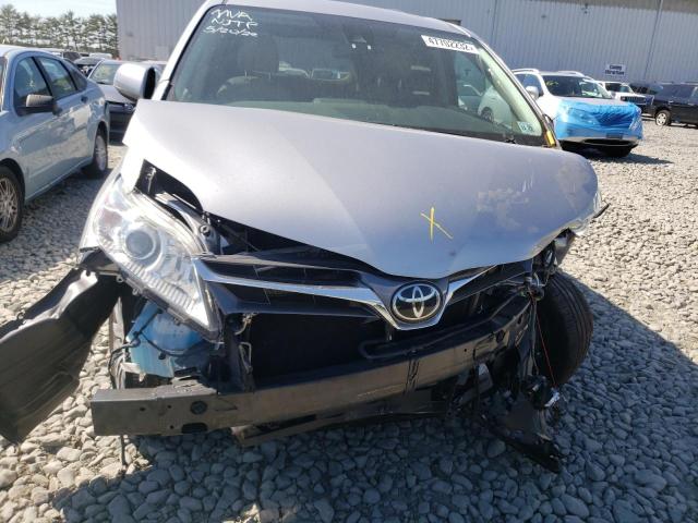 Photo 9 from auction – 2018 TOYOTA SIENNA XLE with VIN 5TDYZ3DC3JS916779