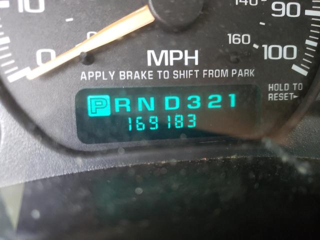 Photo 8 from auction – 2002 CHEVROLET AVALANCHE with VIN 3GNEK13T72G242303