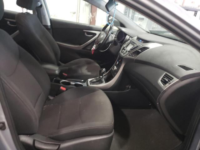 Photo 5 from auction – 2016 HYUNDAI ELANTRA SE with VIN 5NPDH4AE8GH761996
