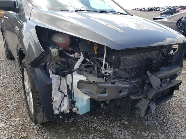 Photo 9 from auction – 2017 FORD ESCAPE SE with VIN 1FMCU0GD4HUE01402