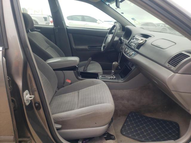 Photo 5 from auction – 2005 TOYOTA CAMRY LE with VIN 4T1BE32K25U531870