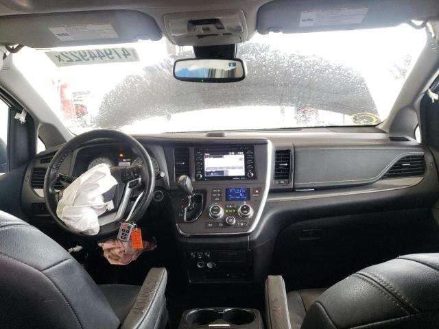 Photo 9 from auction – 2018 TOYOTA SIENNA SE with VIN 5TDXZ3DC6JS950548