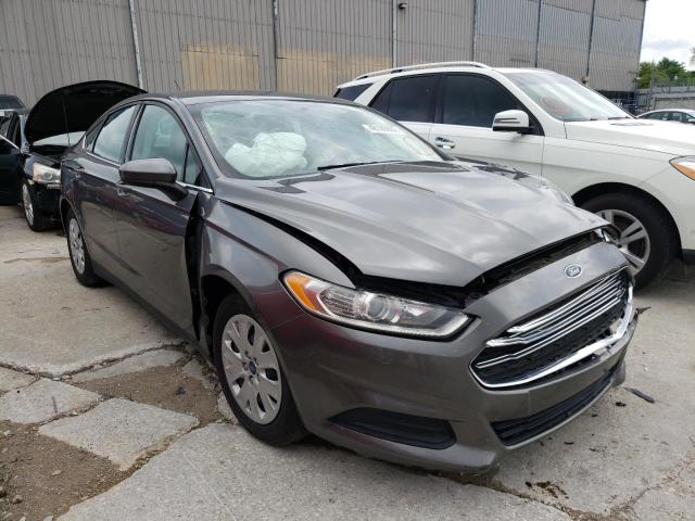FORD FUSION S 2013 with VIN 3FA6P0G77DR372388 - Photo from auction