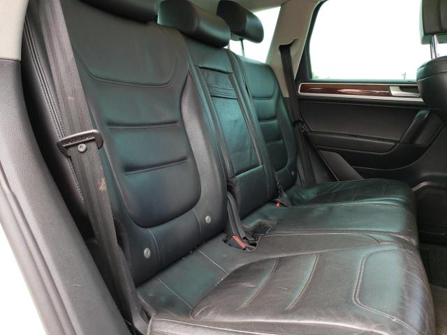 Photo 6 from auction – 2011 VOLKSWAGEN TOUAREG V6 with VIN WVGFF9BP6BD004178