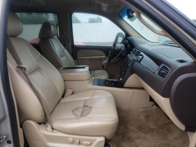 Photo 5 from auction – 2011 GMC YUKON XL D with VIN 1GKS2MEF9BR185675