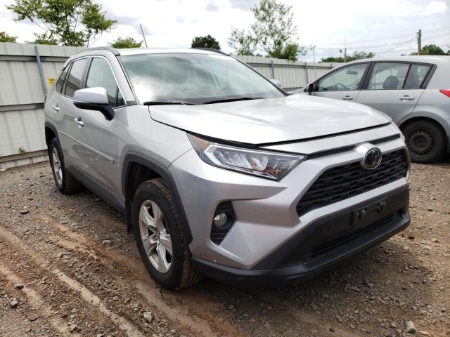 TOYOTA RAV4 XLE 2019 with VIN 2T3P1RFV4KC045400 - Photo from auction