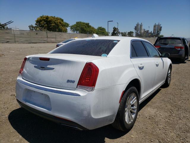 Photo 4 from auction – 2017 CHRYSLER 300 LIMITE with VIN 2C3CCAAG1HH538658