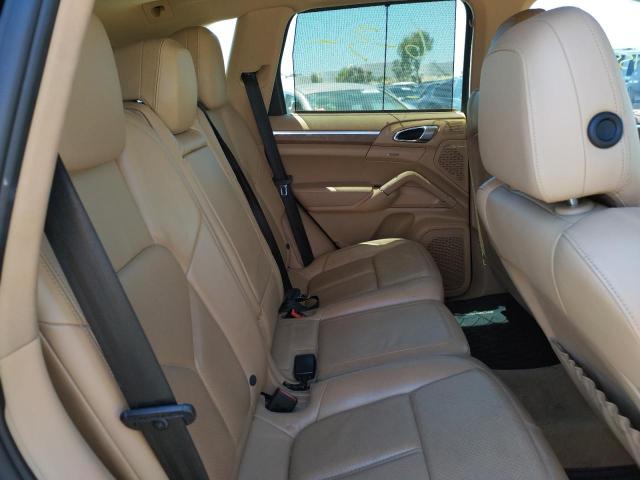 Photo 6 from auction – 2012 PORSCHE CAYENNE S with VIN WP1AE2A26CLA93142
