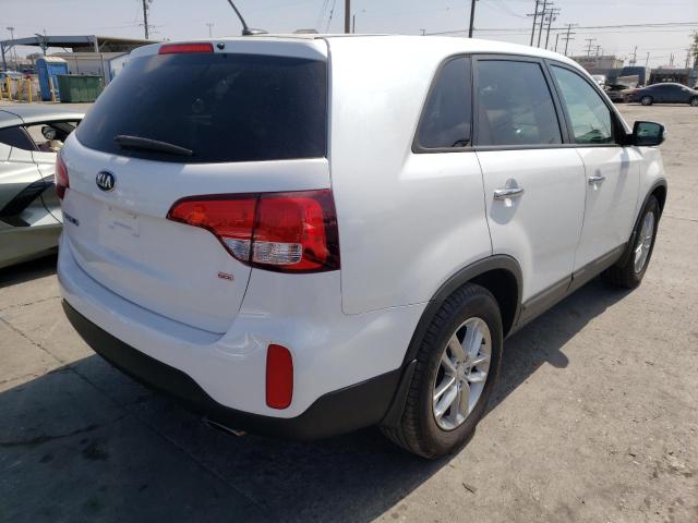 Photo 4 from auction – 2015 KIA SORENTO LX with VIN 5XYKT3A68FG581027