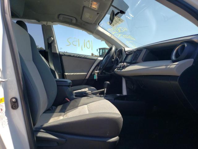 Photo 5 from auction – 2015 TOYOTA RAV4 LE with VIN 2T3BFREV0FW260757