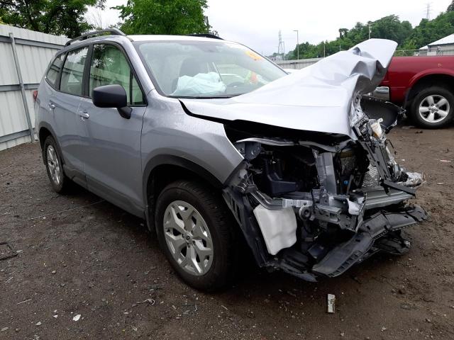 SUBARU FORESTER 2019 with VIN JF2SKACC1KH437347 - Photo from auction