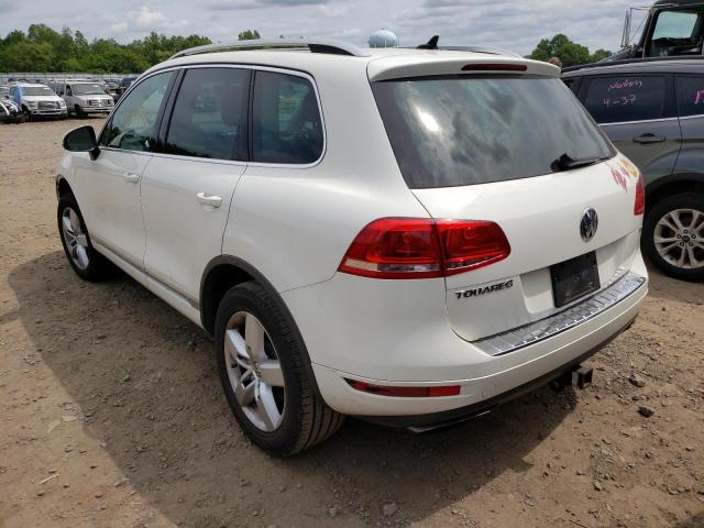 Photo 3 from auction – 2011 VOLKSWAGEN TOUAREG V6 with VIN WVGFF9BP6BD004178