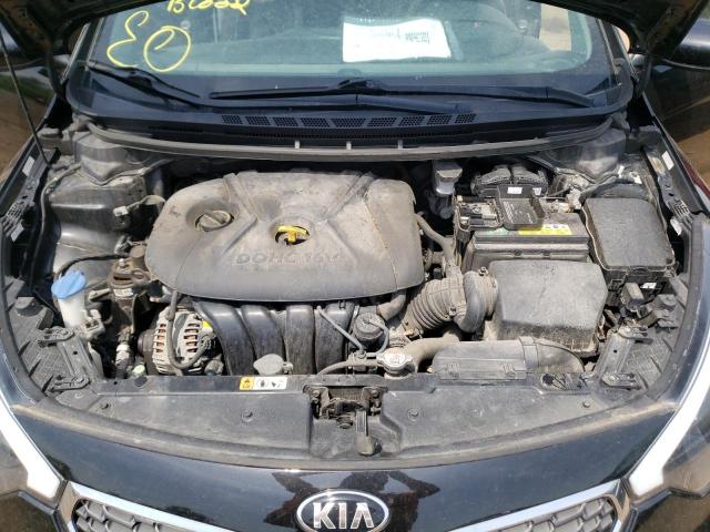 Photo 7 from auction – 2016 KIA FORTE LX with VIN KNAFK4A61G5519504