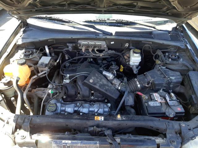 Photo 7 from auction – 2007 FORD ESCAPE XLT with VIN 1FMYU03167KA36684