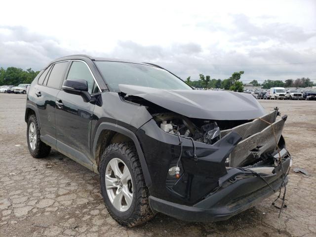 TOYOTA RAV4 XLE 2019 with VIN 2T3P1RFV9KC011579 - Photo from auction