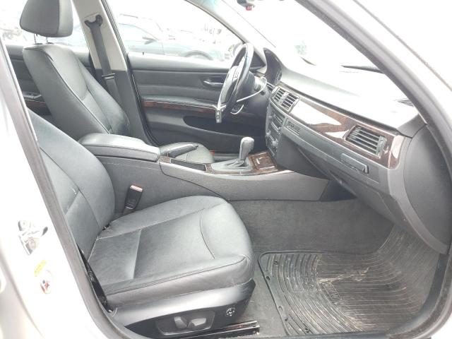 Photo 5 from auction – 2006 BMW 330 I with VIN WBAVB33536PS16057