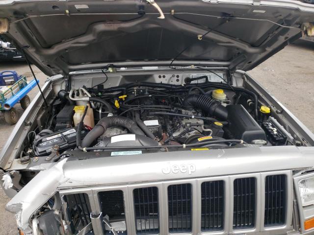 Photo 7 from auction – 2001 JEEP CHEROKEE S with VIN 1J4FF48S61L600487