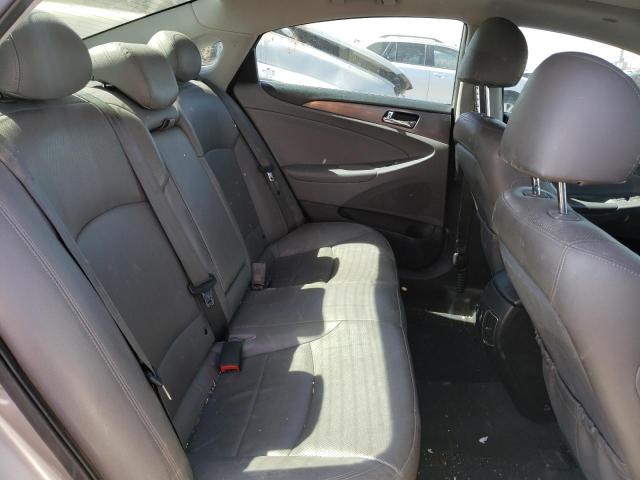 Photo 6 from auction – 2013 HYUNDAI SONATA HYB with VIN KMHEC4A47DA074372