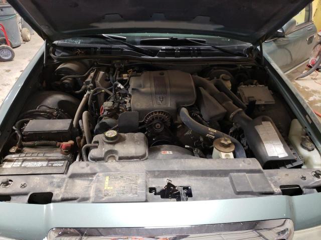 Photo 7 from auction – 2005 MERCURY GRAND MARQ with VIN 2MEFM75W05X652175