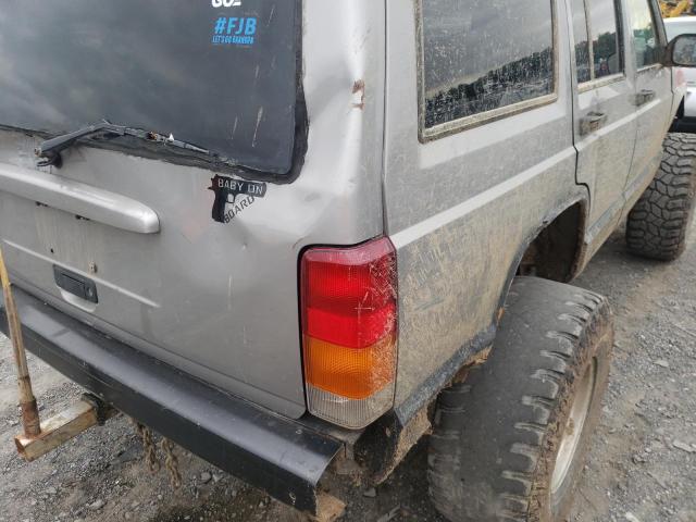 Photo 9 from auction – 2001 JEEP CHEROKEE S with VIN 1J4FF48S01L610156