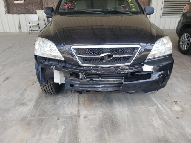 Photo 9 from auction – 2004 KIA SORENTO EX with VIN KNDJD733445216630