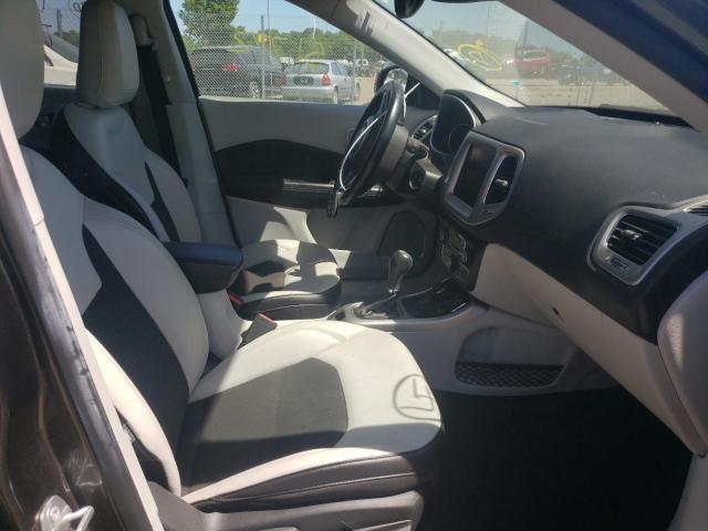 Photo 5 from auction – 2018 JEEP COMPASS LA with VIN 3C4NJDBB7JT175004