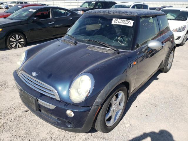 Photo 2 from auction – 2006 MINI COOPER with VIN WMWRC33506TJ75084