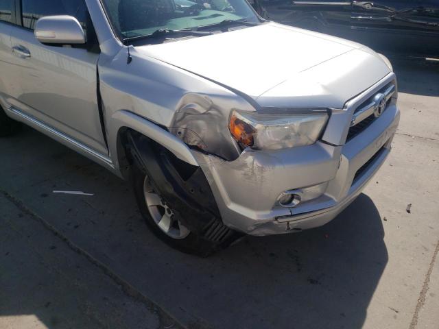 Photo 9 from auction – 2010 TOYOTA 4RUNNER SR with VIN JTEBU5JR1A5016408