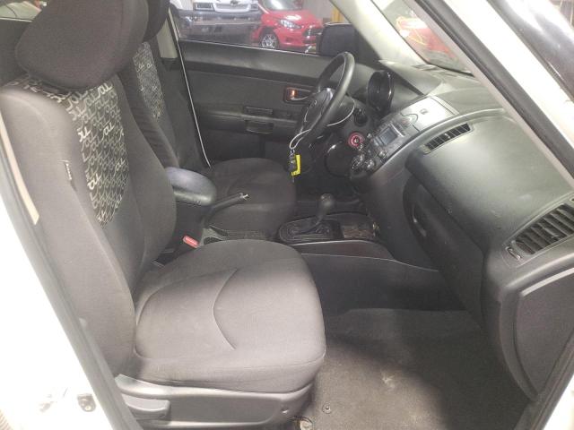 Снимка 5 от търг – 2011 KIA SOUL + с VIN KNDJT2A23B7288274