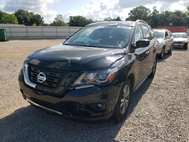 Photo 2 from auction – 2017 NISSAN PATHFINDER with VIN 5N1DR2MM2HC687696