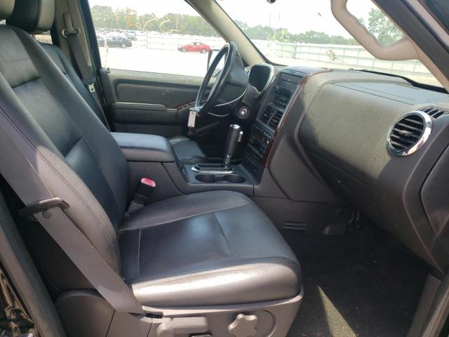 Photo 5 from auction – 2006 FORD EXPLORER L with VIN 1FMEU75866UA31543