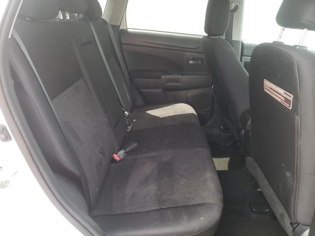 Photo 6 from auction – 2013 MITSUBISHI OUTLANDER with VIN 4A4AR5AU2DE017182