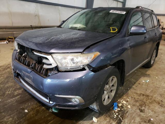 Photo 2 from auction – 2013 TOYOTA HIGHLANDER with VIN 5TDBK3EH8DS225384