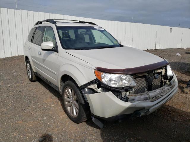 SUBARU FORESTER 2 2011 with VIN JF2SHADC0BH701199 - Photo from auction
