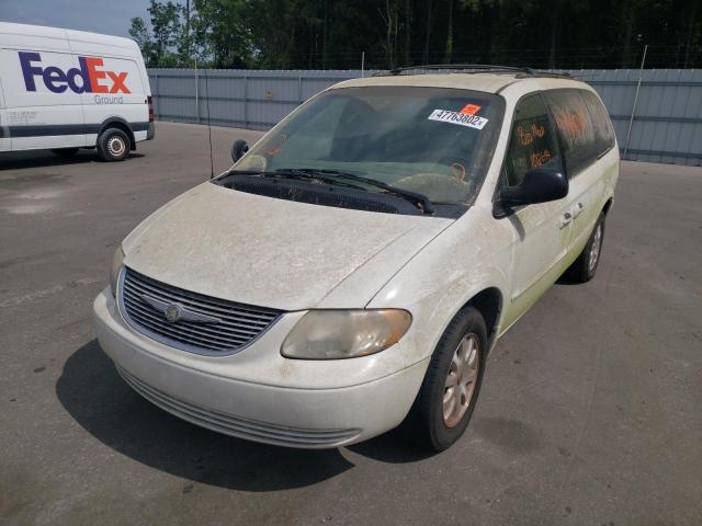 Photo 2 from auction – 2002 CHRYSLER town & cou with VIN 2C8GP74LX2R501038