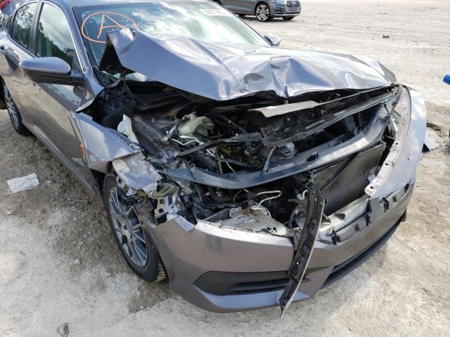 Photo 9 from auction – 2017 HONDA CIVIC LX with VIN 19XFC2F50HE047757