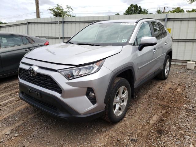 Photo 2 from auction – 2019 TOYOTA RAV4 XLE with VIN 2T3P1RFV4KC045400