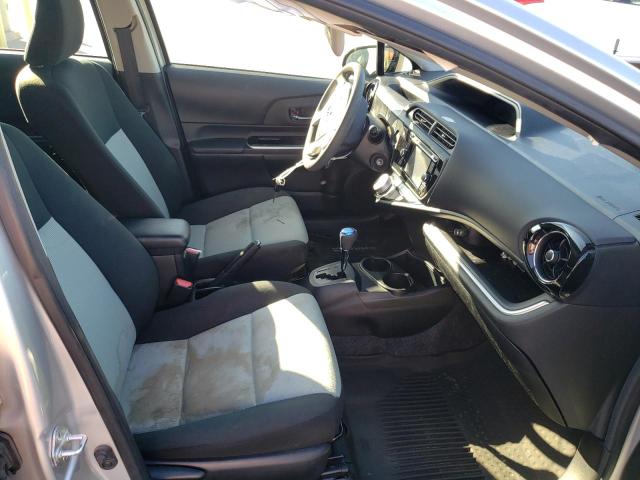 Photo 5 from auction – 2016 TOYOTA PRIUS C with VIN JTDKDTB32G1137340