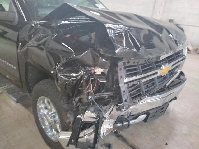 Zdjęcie 9 z aukcji – 2015 CHEVROLET SILVERADO z VIN 3GCUKREC4FG104773