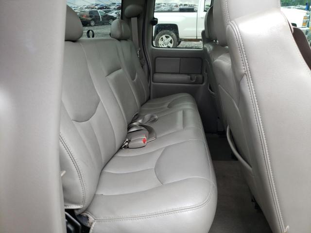 Photo 6 from auction – 2004 CHEVROLET SILVERADO with VIN 2GCEC19T841239760