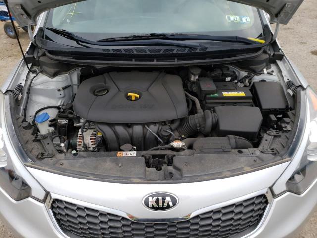 Photo 7 from auction – 2016 KIA FORTE LX with VIN KNAFK4A69G5524188