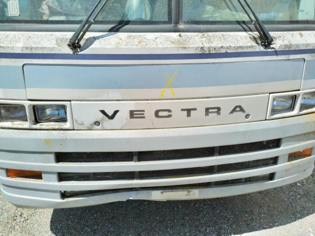 Photo 7 from auction – 1994 WINNEBAGO VECTRA with VIN 3FCMF53G4RJB05836