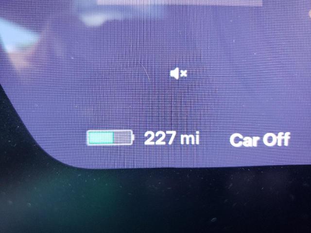 Photo 8 from auction – 2020 TESLA MODEL S with VIN 5YJSA1E28LF411285