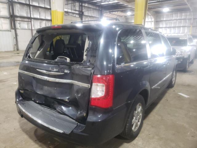 Photo 4 from auction – 2013 CHRYSLER TOWN & COU with VIN 2C4RC1BG3DR657644