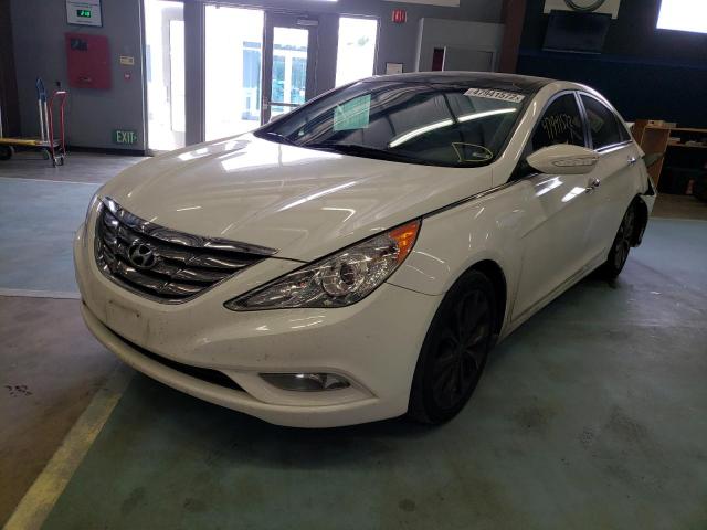 Photo 2 from auction – 2013 HYUNDAI SONATA SE with VIN 5NPEC4ABXDH805002