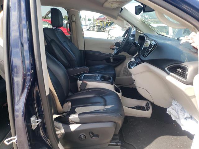 Photo 5 from auction – 2017 CHRYSLER PACIFICA T with VIN 2C4RC1EG1HR726641
