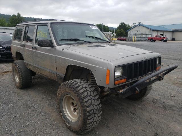JEEP CHEROKEE S 2001 with VIN 1J4FF48S01L610156 - Photo from auction