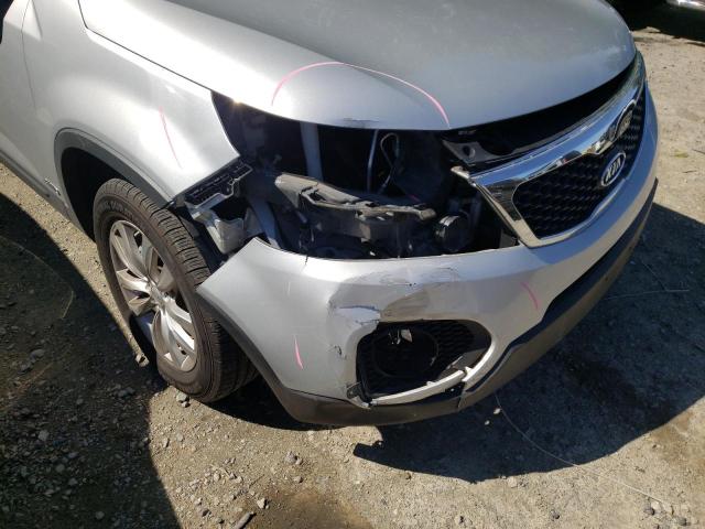Photo 9 from auction – 2011 KIA SORENTO EX with VIN 5XYKUDA24BG146824