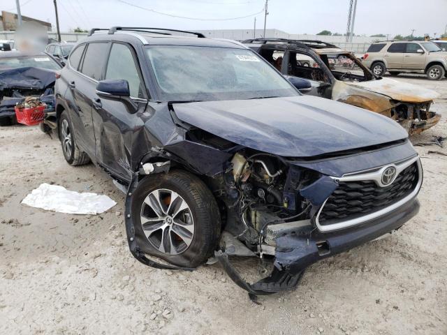 TOYOTA HIGHLANDER 2021 with VIN 5TDGZRAH3MS041173 - Photo from auction