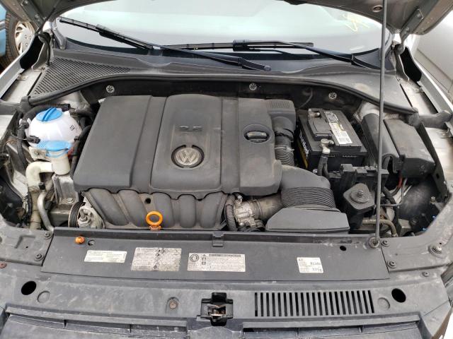 Photo 7 from auction – 2012 VOLKSWAGEN PASSAT S with VIN 1VWAP7A32CC021000